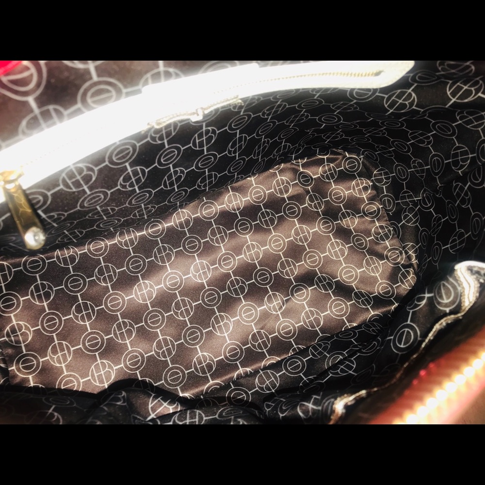 ❌❌SOLD❌❌AUTHENTIC 🤩🤩Henri bendel - Picture 6 of 8